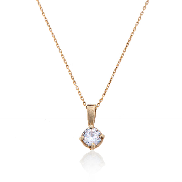 14K GOLD necklace with white diamond