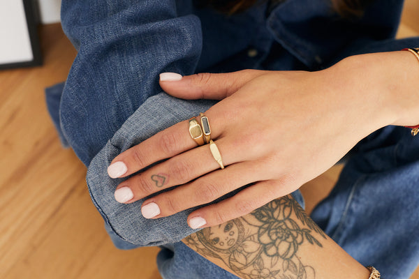 14K gold rectangle onyx