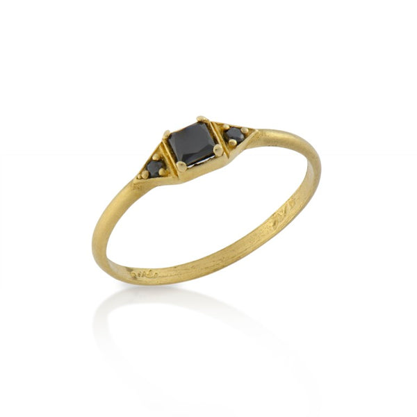 14K gold ring with 3 black diamonds-L