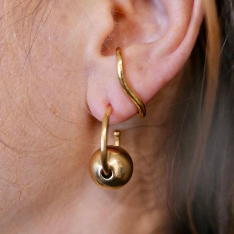 Coil thin gold plated earring
