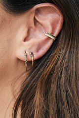 14k gold embracing diamonds earring