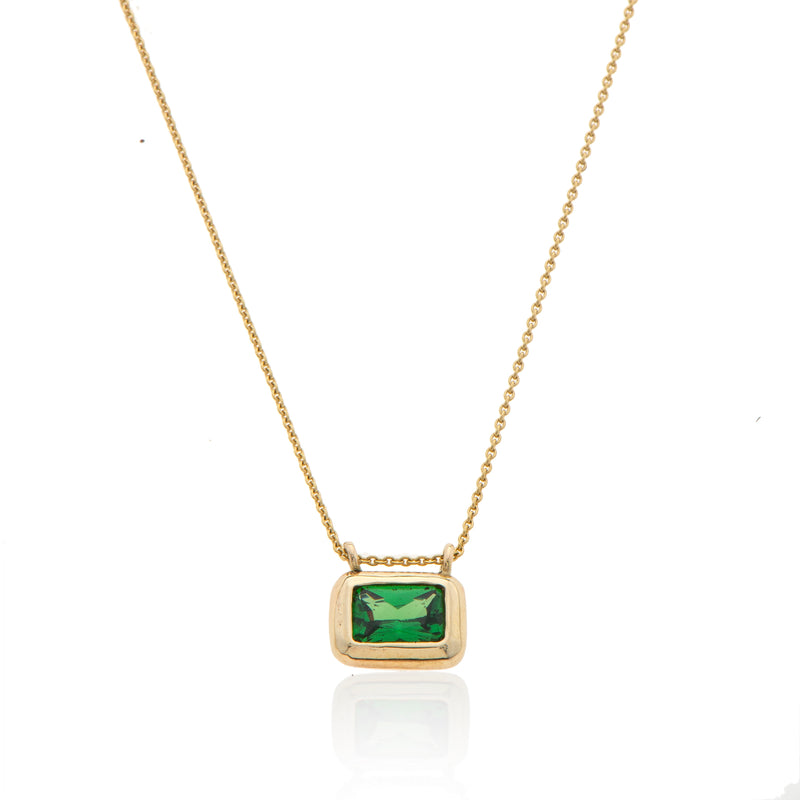 14K GOLD necklace with stone