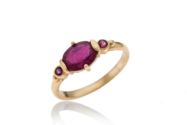 14k gold ring with ruby