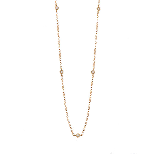 14K Short necklace with spacing diamonds