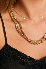 14k gold short necklace with falling white diamonds